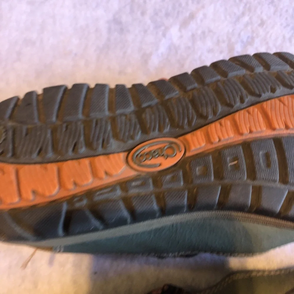 Chacos Youth Size 2 Hiking Sandal Shoes Green With Orange Straps Chaco Tread‎